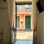 Dietro Il Castello *