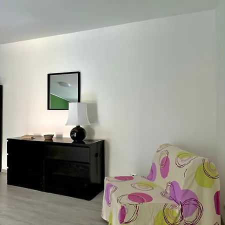 펜션 Dietro Il Castello 아치카스텔로